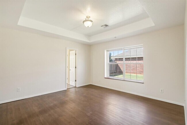 Building Photo - 8212 NW 84th St