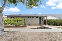Building Photo - 1572 Coolcrest Ave