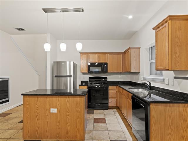 Building Photo - 3944 Diamond Ridge Dr