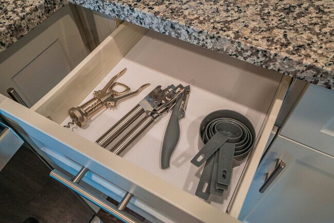 Building Photo - 9600 W Georgia Ave