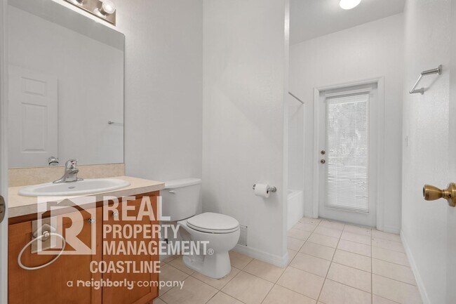 Building Photo - Flexible Lease: Seasonal OR Annual Furnished/Unfurnished – 3BR North Port Home!