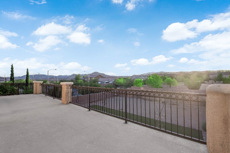 Building Photo - 10057 Portula Valley St