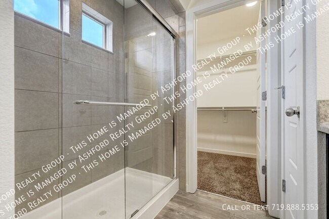 Building Photo - 6544 John Muir Trl