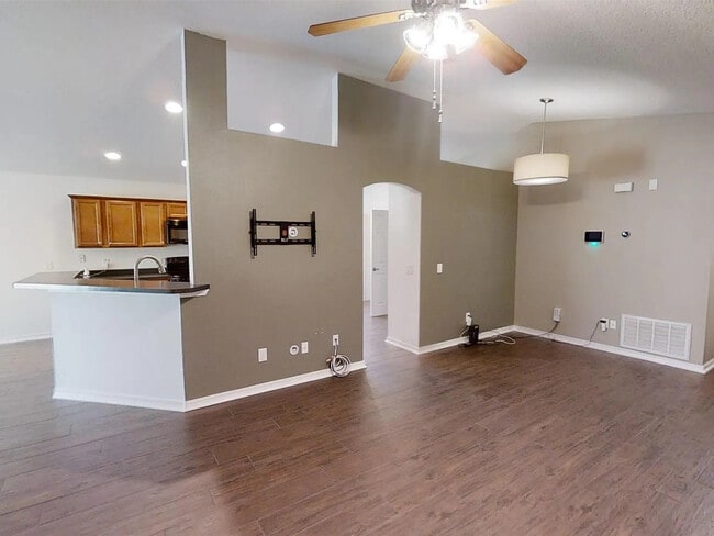 Building Photo - 4888 Makenna Cir