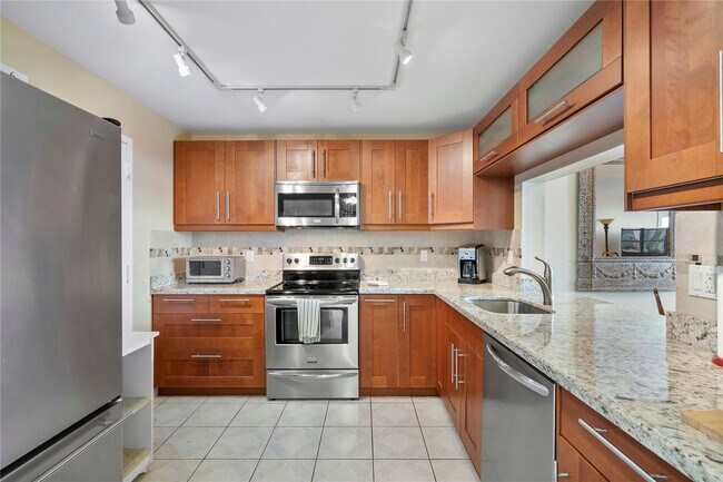 Building Photo - 1160 N Federal Hwy