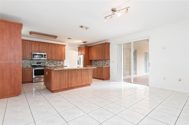 Building Photo - 2398 SW 132nd Terrace