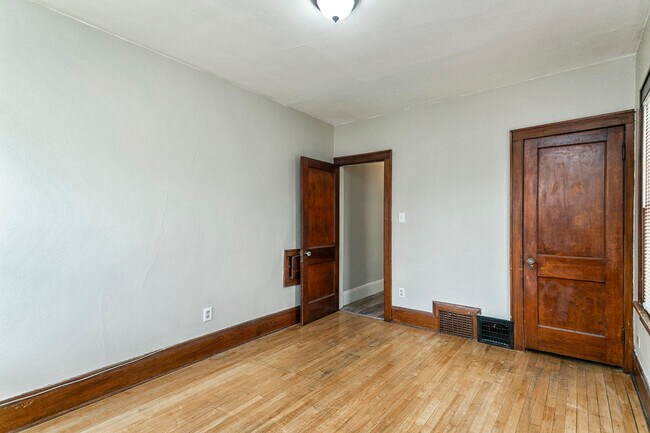 Building Photo - 2972 N 50th St
