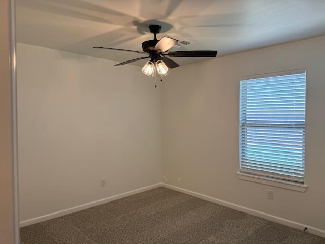 Building Photo - 6809 SE 84th St