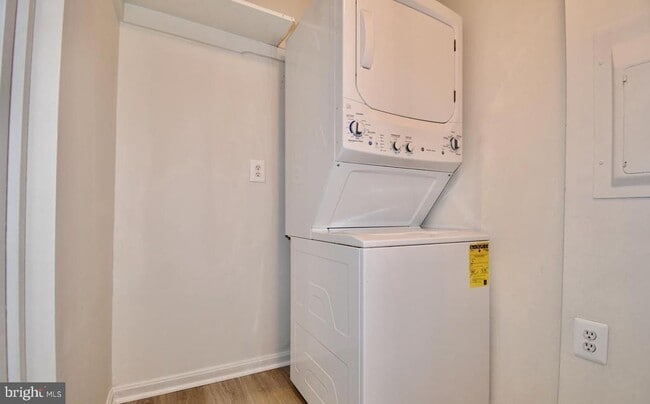 Building Photo - 12901 Churchill Ridge Cir