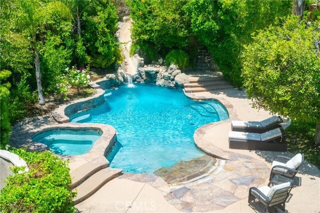 Building Photo - 26743 Mont Calabasas Dr