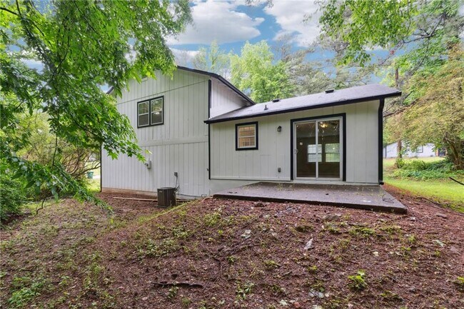 Building Photo - 4326 Dogwood Farms Dr