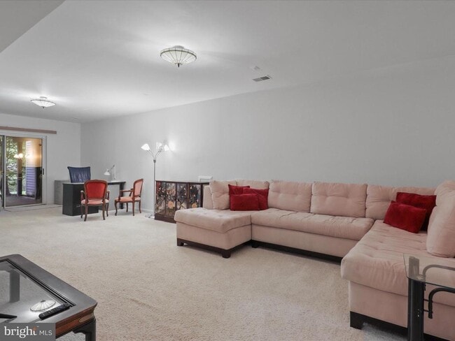 Building Photo - 1307 Wedgewood Manor Way