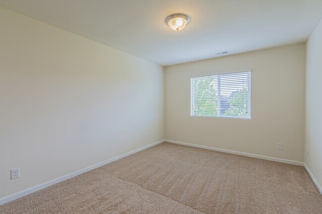 Building Photo - 1124 27th St NW