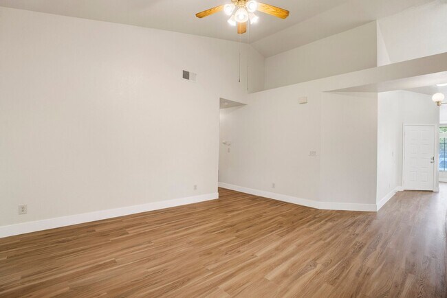 Building Photo - 14 Sea Anchor Ct