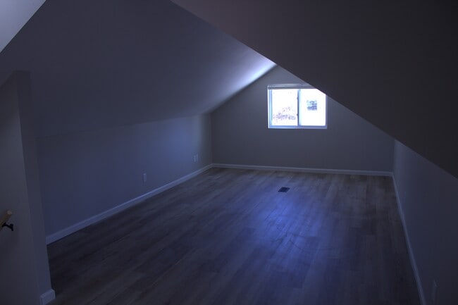 Building Photo - 13070 New Halls Ferry Road