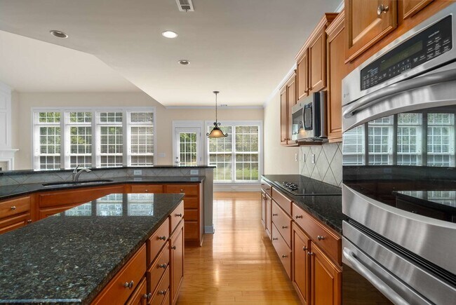 Building Photo - 217 Conservatory Drive