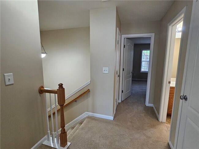 Building Photo - 3071 Cedar Glade Ln