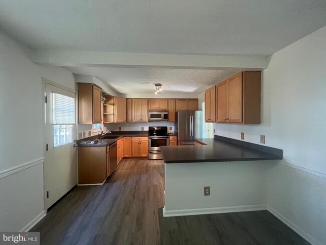 Building Photo - 119 Buckingham Dr