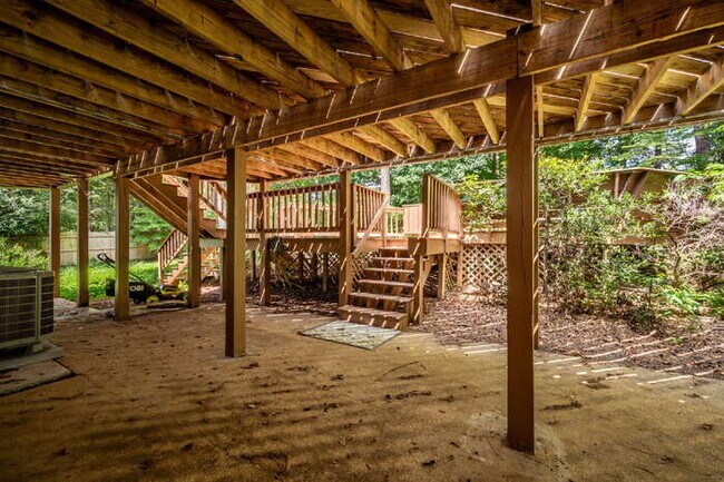 Building Photo - Spacious 4 Bedroom Home in Midlothian – Available August 15th – $3,000/mo
