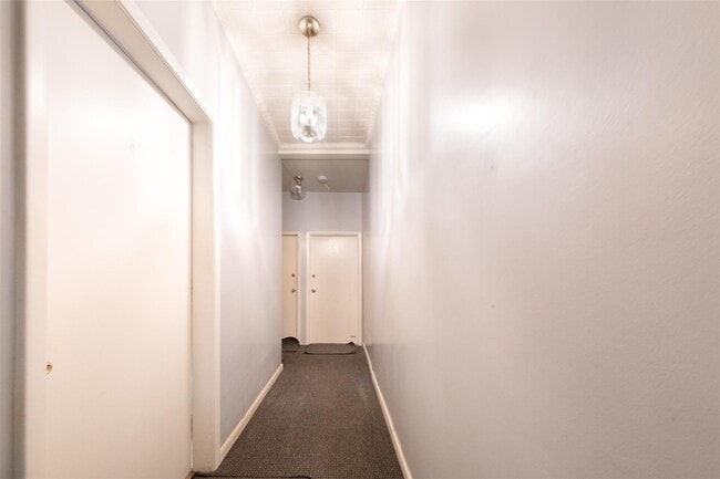 Building Photo - 115 Wolfs Ln