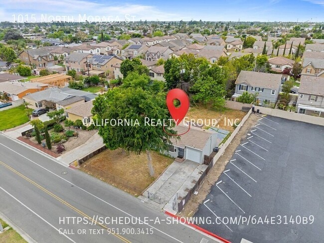Building Photo - 1015 N Moraga St