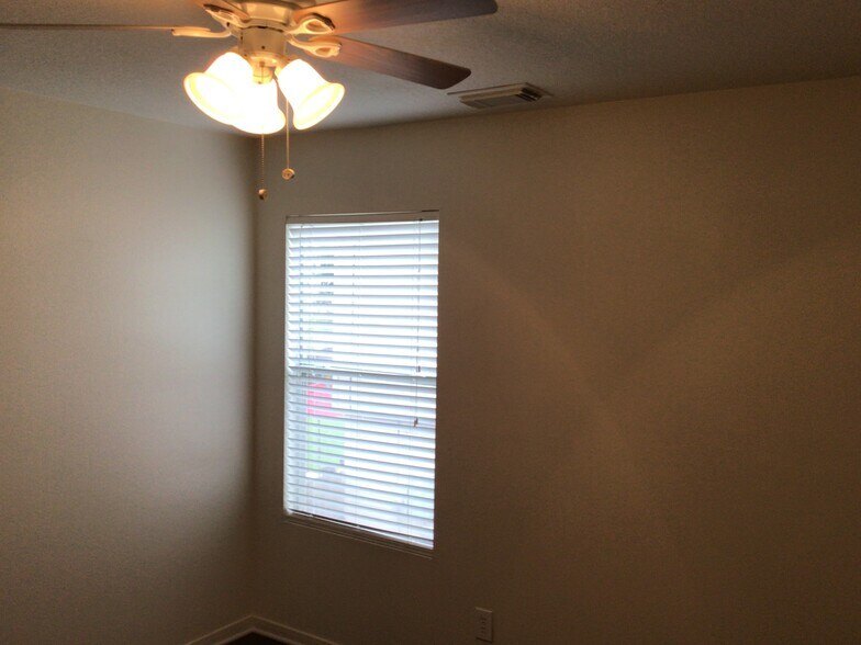 Building Photo - 24319 Ayscough Ln