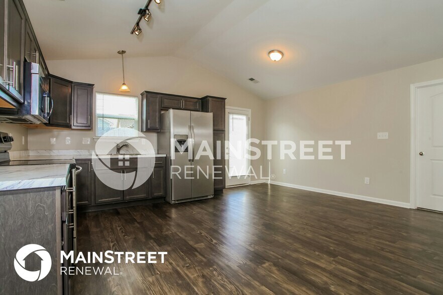Building Photo - 2517 Guildhall Ln
