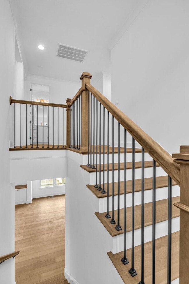 Building Photo - Luxury living in this brand new home - Franklin, TN