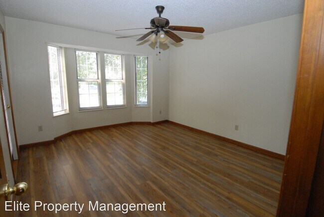 Building Photo - 2 br, 2 bath House - 124 Shirley Ridge #124C