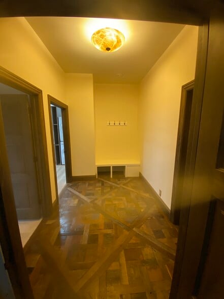 Building Photo - 2512 Laguna Vista Dr