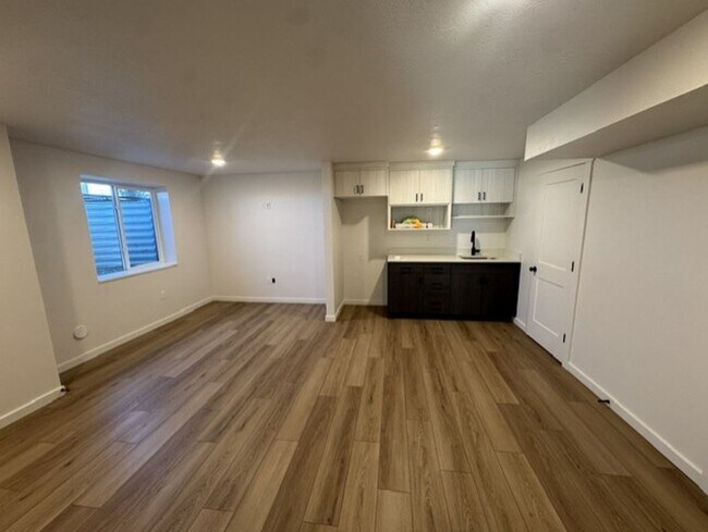 Building Photo - 2808 W 2720 N