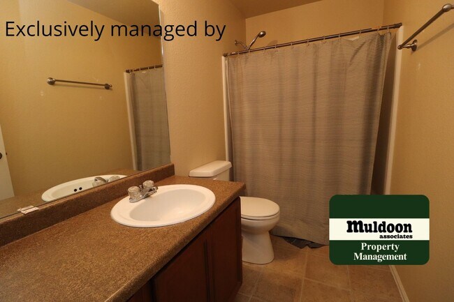 Building Photo - *COMING SOON* Lovely 3 Bedroom in Lorson R...