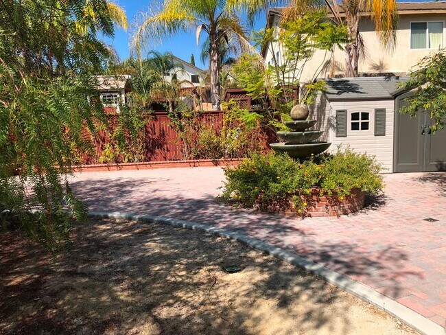 Building Photo - 24829 River Oak Ct