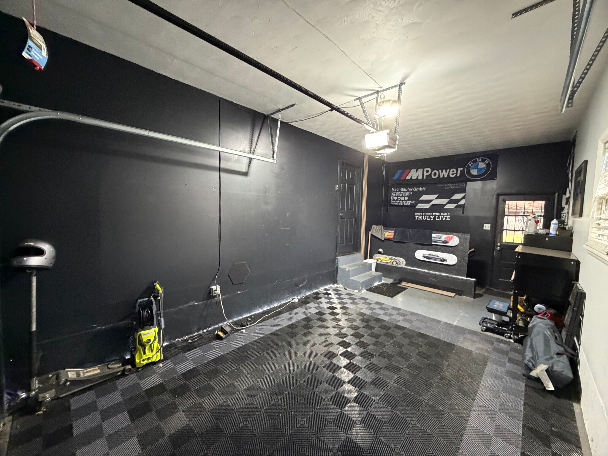 Building Photo - 3105 Lencott Dr