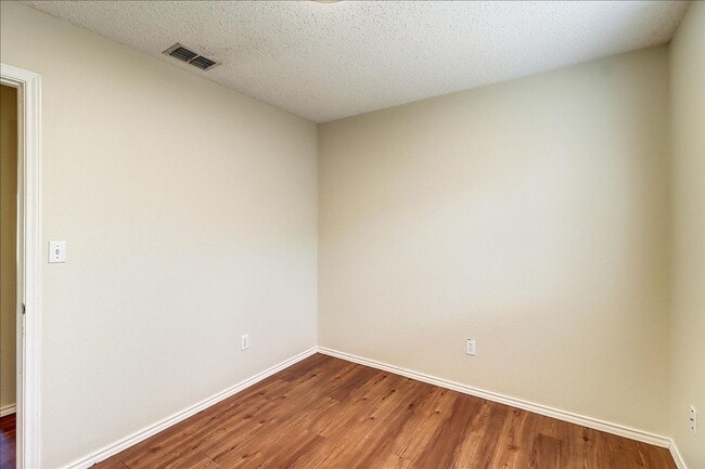 Building Photo - 7833 Wolverine Dr