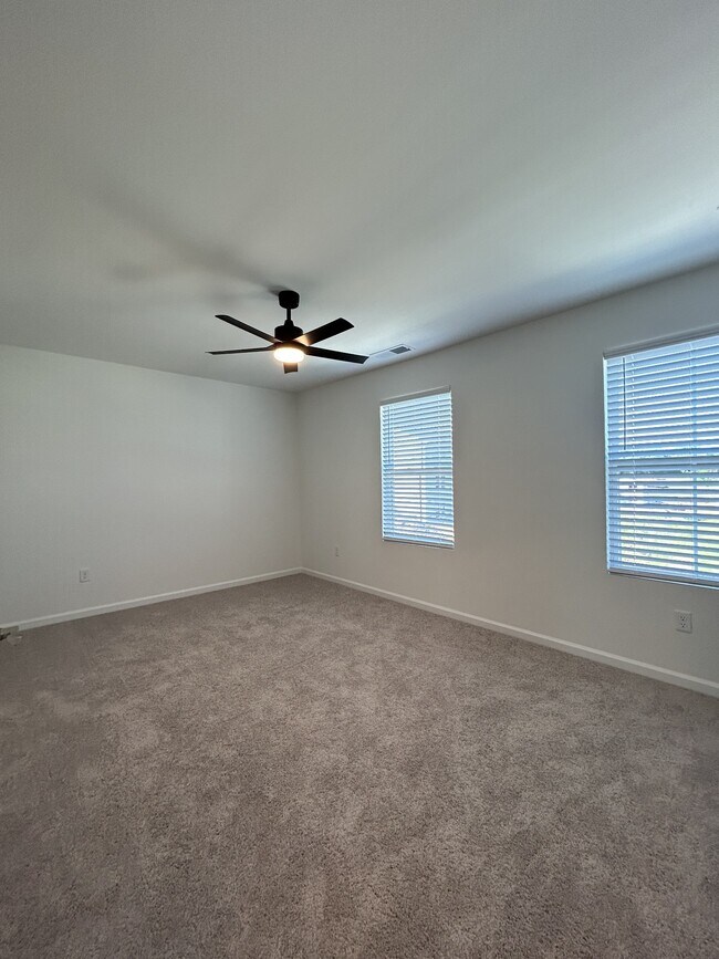 Building Photo - 3854 Cobbler Ct