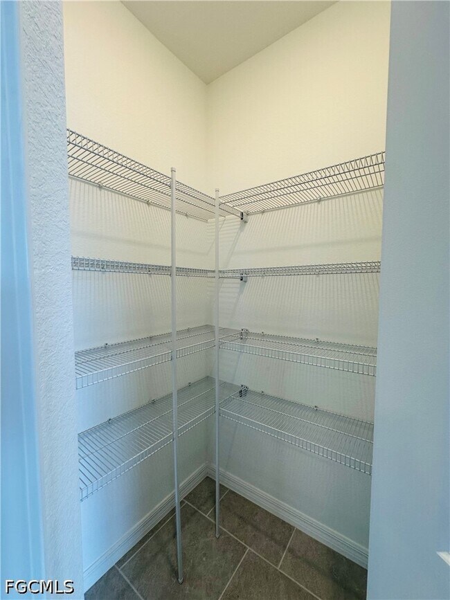 Building Photo - 11812 Cloverly Ln