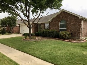 Building Photo - 5313 Archer Dr