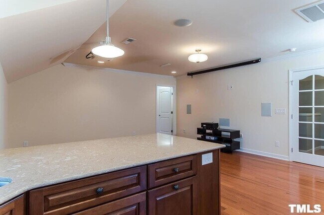 Building Photo - 79 Copper Lantern Dr
