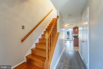 Building Photo - 3528 Turbridge Dr