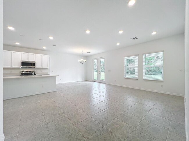 Building Photo - 1679 Meadowlark Dr