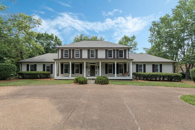 Primary Photo - AVAILABLE NOW-- 4-Bed/5-Bath in the heart ...