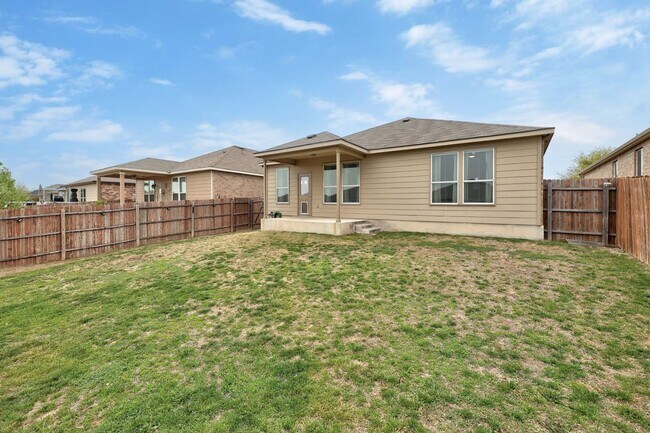 Building Photo - 73 Mallard Ln