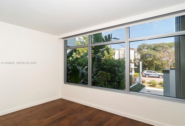 Building Photo - 1201 20th St