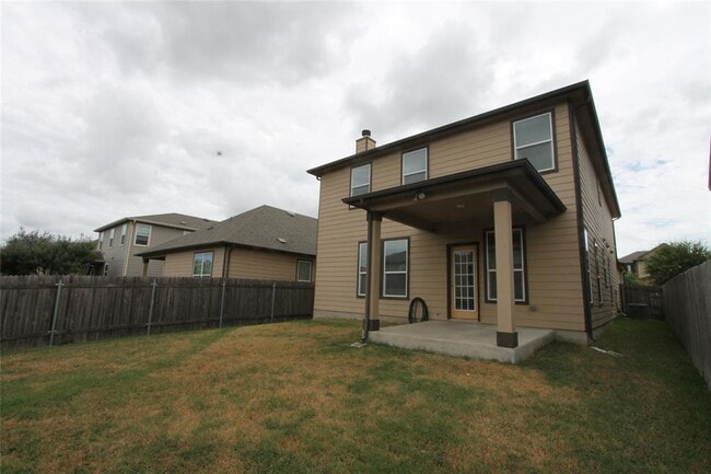 Building Photo - 907 Solitude Dr