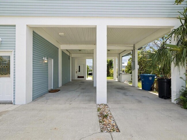 Building Photo - 3272 Minnow Creek Dr