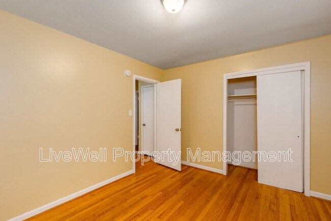 Building Photo - 512 Annie Laura Dr