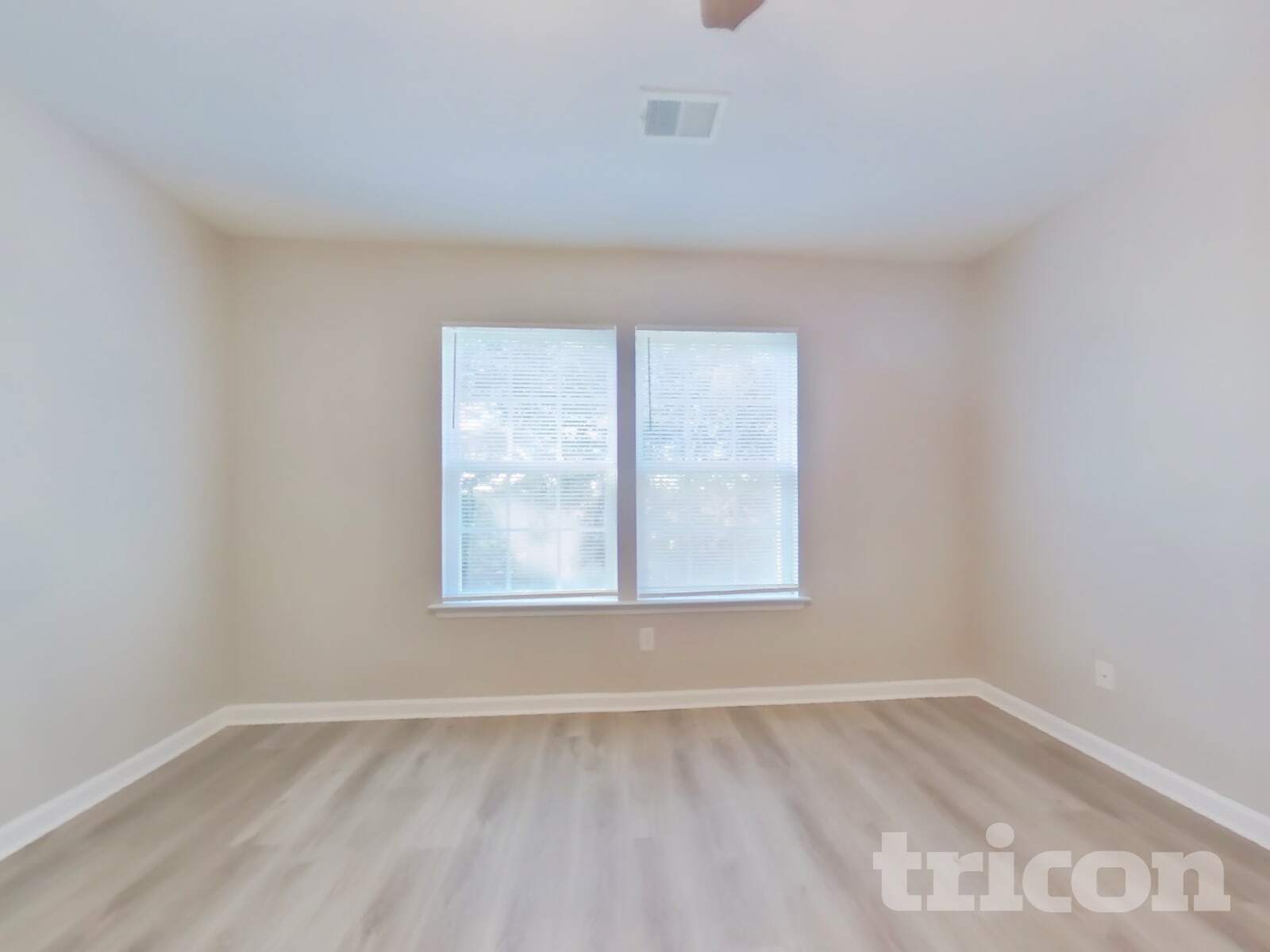 Building Photo - 1063 Palamino Ln