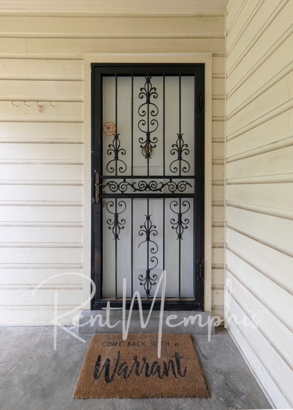 Building Photo - 72 S Larchmont Dr