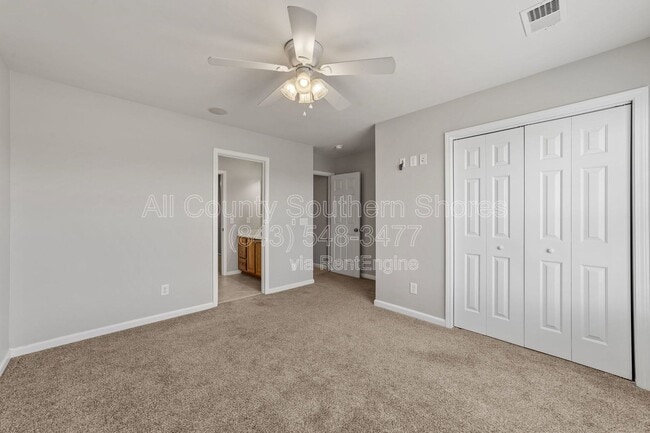 Building Photo - 264 Viareggio Road